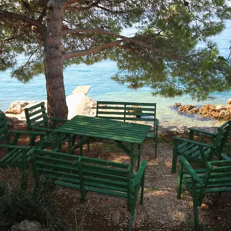 By The Sea - Pasman - 8405 *